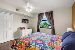 1719 Whitehall Dr, Davie, FL 33324 - Photo 18