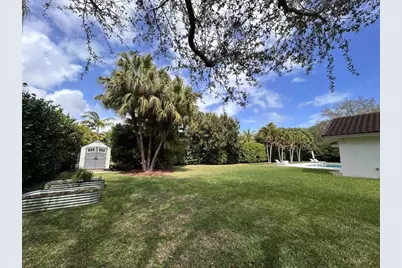 8001 SW 160th Street, Palmetto Bay, FL 33157 - Photo 4