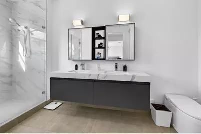 1047 NE 34th Court #1047, Oakland Park, FL 33334 - Photo 18