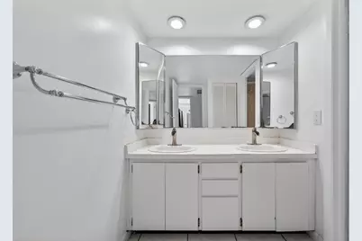 3310 Meridian Way #A, Palm Beach Gardens, FL 33410 - Photo 10