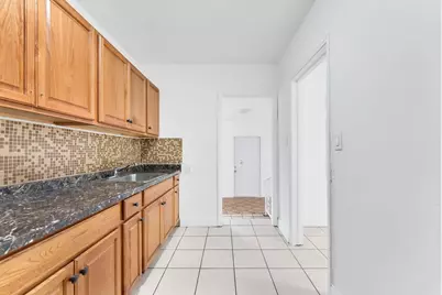 830 NW 30th Court, Miami, FL 33125 - Photo 8