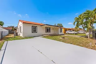 830 NW 30th Ct, Miami, FL 33125 - Photo 30