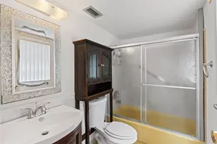 1 Abbey Ln, Delray Beach, FL 33446 - Photo 20