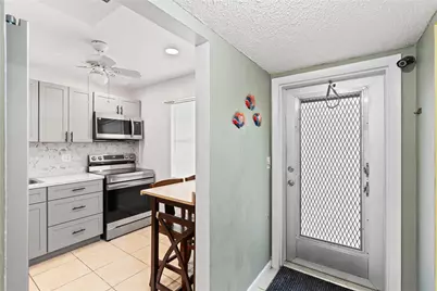 1 Abbey Lane #201, Delray Beach, FL 33446 - Photo 4