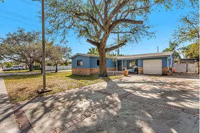 6400 Coolidge Street, Hollywood, FL 33024 - Photo 2