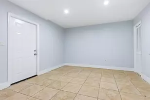 1964 NE 172nd St, North Miami Beach, FL 33162 - Photo 6