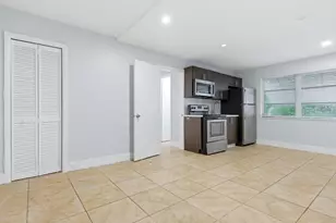 1964 NE 172nd St, North Miami Beach, FL 33162 - Photo 4