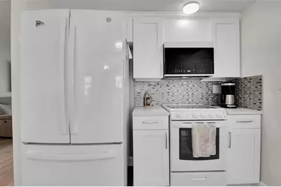 4905 NW 47th Avenue, Tamarac, FL 33319 - Photo 16