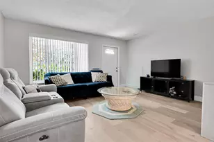 4905 NW 47th Ave, Tamarac, FL 33319 - Photo 10