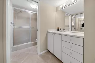 18730 Stewart Cir, Boca Raton, FL 33496 - Photo 24