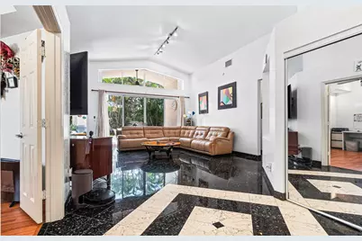 3274 NW 22nd Avenue, Oakland Park, FL 33309 - Photo 6