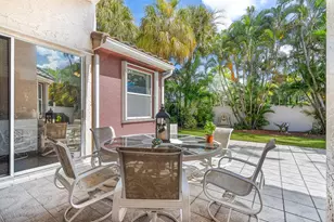 3274 NW 22nd Ave, Oakland Park, FL 33309 - Photo 32