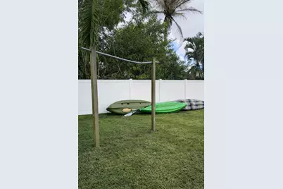 6527 NW 2nd Street, Margate, FL 33063 - Photo 30