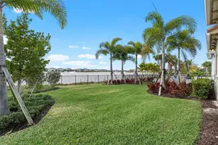 10390 Northbrook Cir, Palm Beach Gardens, FL 33412 - Photo 24