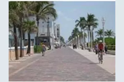 310 Harrison Street #102E, Hollywood, FL 33019 - Photo 14