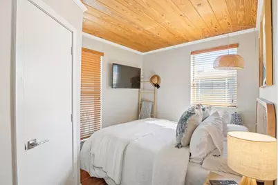 310 Harrison Street #102E, Hollywood, FL 33019 - Photo 6