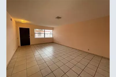 1112 NE 13th Avenue #2, Fort Lauderdale, FL 33304 - Photo 8