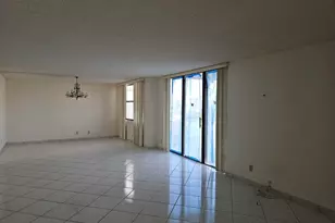 18151 NE 31st Ct, Aventura, FL 33160 - Photo 4