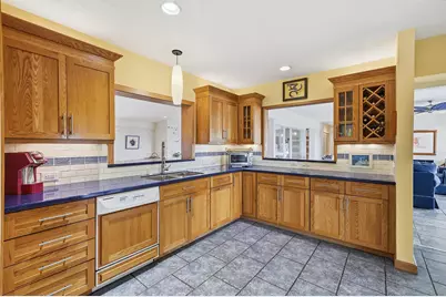 707 N Northlake Drive, Hollywood, FL 33019 - Photo 10