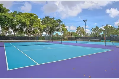 105 Lake Emerald Drive #711, Oakland Park, FL 33309 - Photo 38