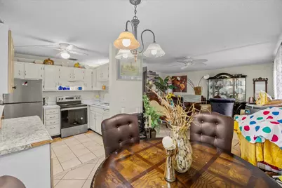 58 Woodland Drive #102, Vero Beach, FL 32962 - Photo 6