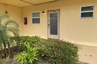 351 Cambridge Rd, Hollywood, FL 33024 - Photo 2
