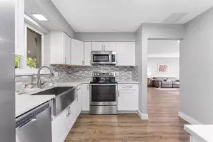 2811 NE 45th St, Lighthouse Point, FL 33064 - Photo 14