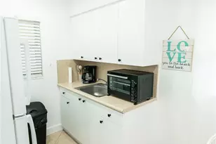 3230 NE 13th St, Pompano Beach, FL 33062 - Photo 6