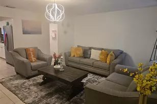 296 Alemeda Dr, Palm Springs, FL 33461 - Photo 12