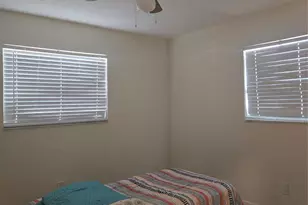 296 Alemeda Dr, Palm Springs, FL 33461 - Photo 44