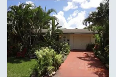 4803 Highland Drive, Tamarac, FL 33319 - Photo 8