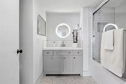 3000 Holiday Drive #1801, Fort Lauderdale, FL 33316 - Photo 12