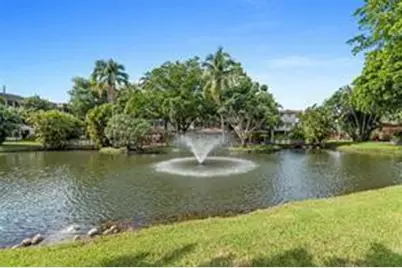 5151 W Oakland Park Boulevard #204, Lauderdale Lakes, FL 33313 - Photo 12