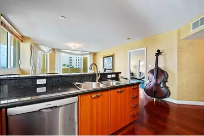 2001 N Ocean Boulevard #605, Fort Lauderdale, FL 33305 - Photo 10