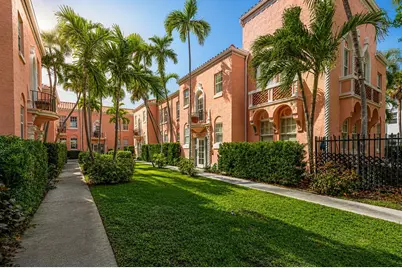 758 Meridian Avenue #8, Miami Beach, FL 33139 - Photo 1