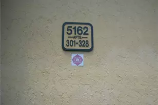 5162 NE 6th Ave, Oakland Park, FL 33334 - Photo 22