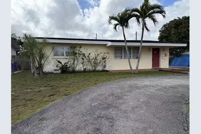 8870 Taft Street, Pembroke Pines, FL 33024 - Photo 1