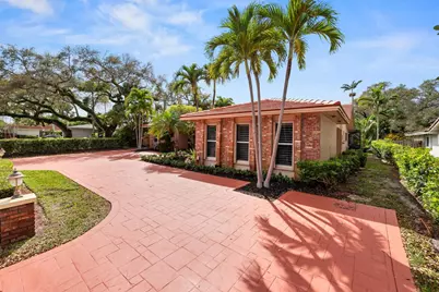 3400 N 47th Avenue, Hollywood, FL 33021 - Photo 2