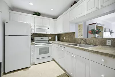 4000 N Hills Drive #25, Hollywood, FL 33021 - Photo 8