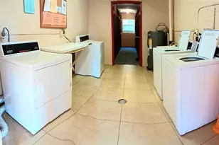 1035 Country Club Dr, Margate, FL 33063 - Photo 54