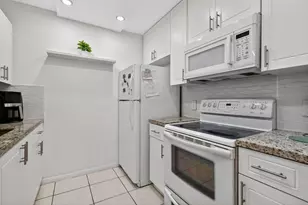 1251 SW 134th Way, Pembroke Pines, FL 33027 - Photo 6