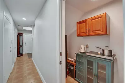 617 SW 2nd Drive, Pompano Beach, FL 33060 - Photo 8