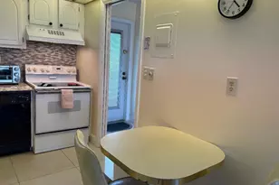 8900 Washington Blvd, Pembroke Pines, FL 33025 - Photo 4