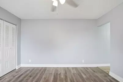 7600 Courtyard Run, Boca Raton, FL 33433 - Photo 8