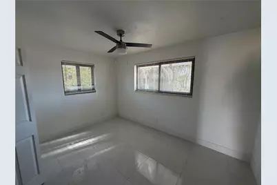 929 SW 10th Avenue, Delray Beach, FL 33444 - Photo 10