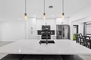 2634 NW 52nd Ct, Fort Lauderdale, FL 33309 - Photo 4