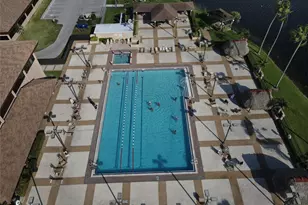 551 SW 135th Ave, Pembroke Pines, FL 33027 - Photo 30