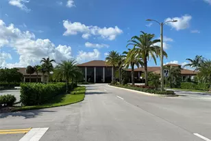 551 SW 135th Ave, Pembroke Pines, FL 33027 - Photo 20