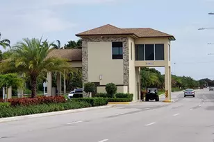 551 SW 135th Ave, Pembroke Pines, FL 33027 - Photo 24