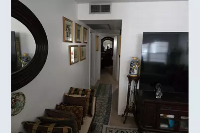 551 SW 135 Avenue #216B, Pembroke Pines, FL 33027 - Photo 4